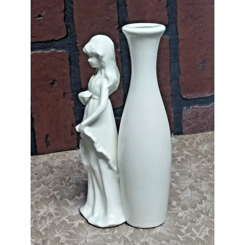 Vintage MCM Bud Vase w/Lady/woman Ceramic 7 3/4